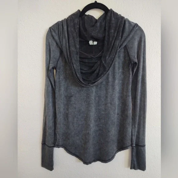 Free People We The Free  Cosmo Cowl Neck Top Long Sleeve Gray Size XS - Picture 7 of 11